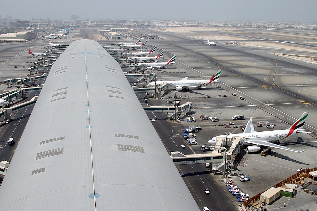 Photo: Konstantin von Wedelstaedt | Wikimedia Commons License: https://commons.wikimedia.org/wiki/File:Airbus_A330-243,_Emirates_AN0942457.jpg